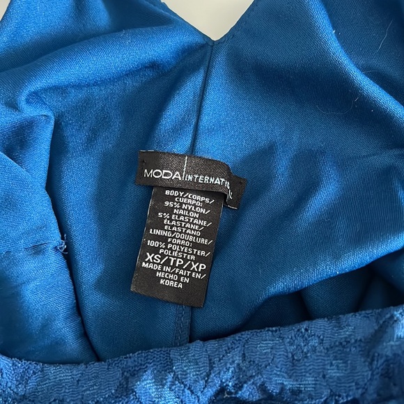 Beautiful blue lace moda international midi dress - Picture 5 of 5